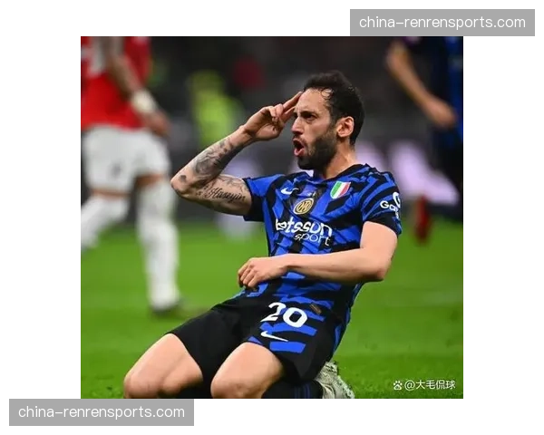 米兰德比实时数据:AC米兰半场完成12次射门,但仅1次射正 米兰德比实时数据:AC米兰半场完成12次射门,但仅1次射正