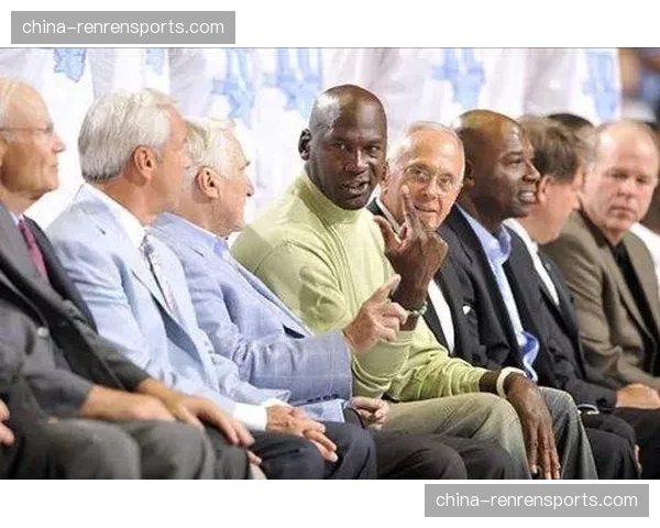 学院动态：北卡大学篮球战术分析课程新增“空间创造与传球窗口”章节