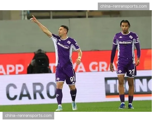 法布雷加斯率领科莫征服客场，2-1击败卡利亚里延续黑马本色